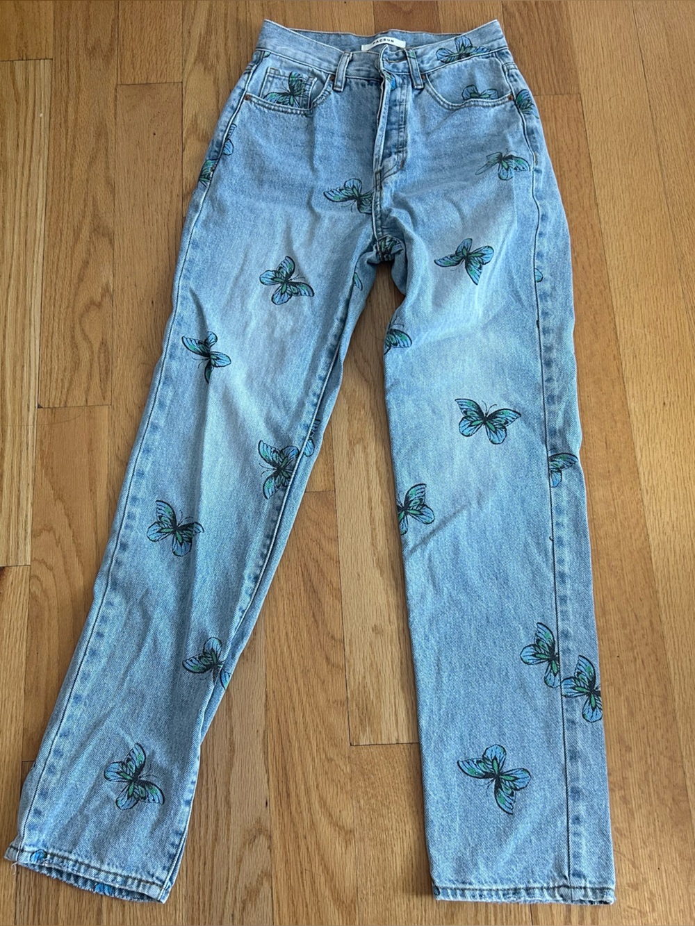 Light Wash Butterfly Jeans - PacSun Size 24 (XXS)